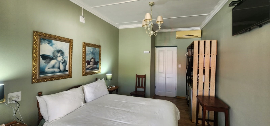 7 Bedroom Property for Sale in Stilfontein Ext 4 North West